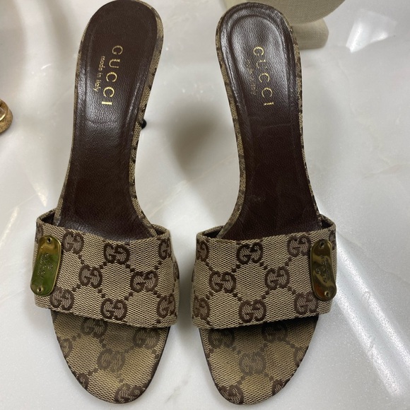 Gucci Canvas Heels - Picture 2 of 9